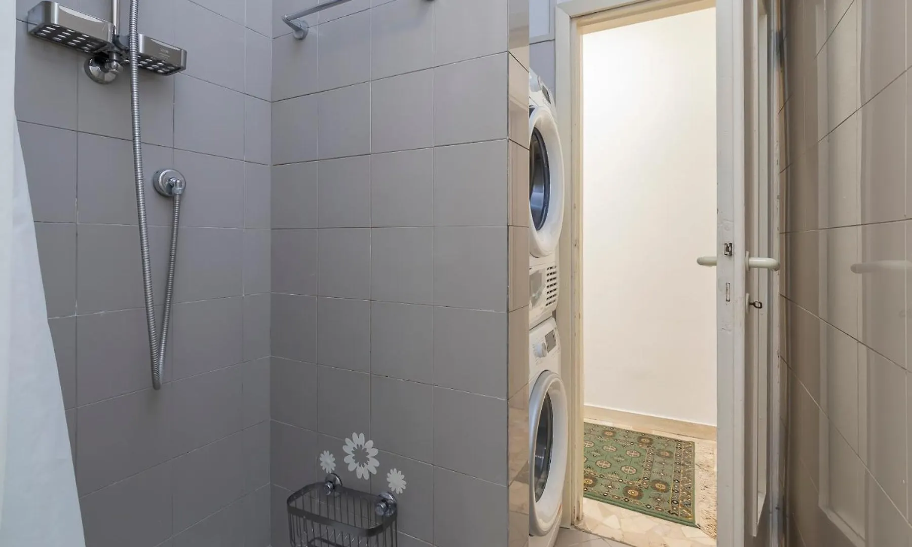 Oasi Urbana A Milano: Piazza Insubria Apartment Milan